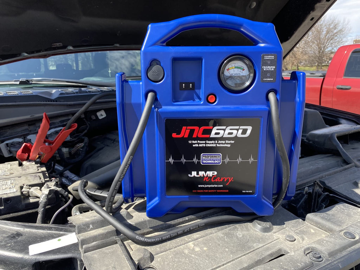 Clore Jump-N-Carry JNC660 1700 Peak Amp 12V Jump Starter With 22Ah Battery Blue