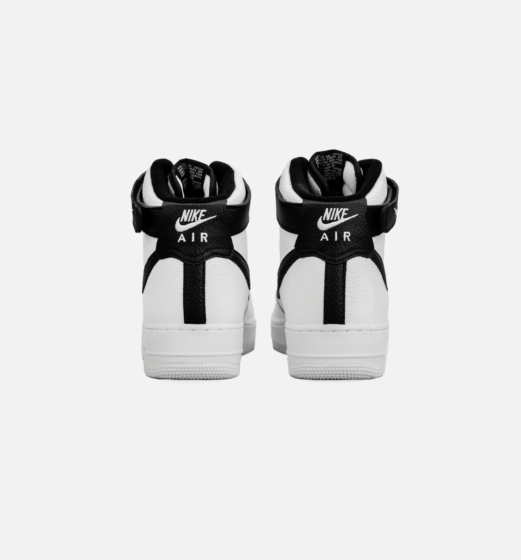 Mens High-Top Air Force 1 07 Lifestyle Shoe in White/Black