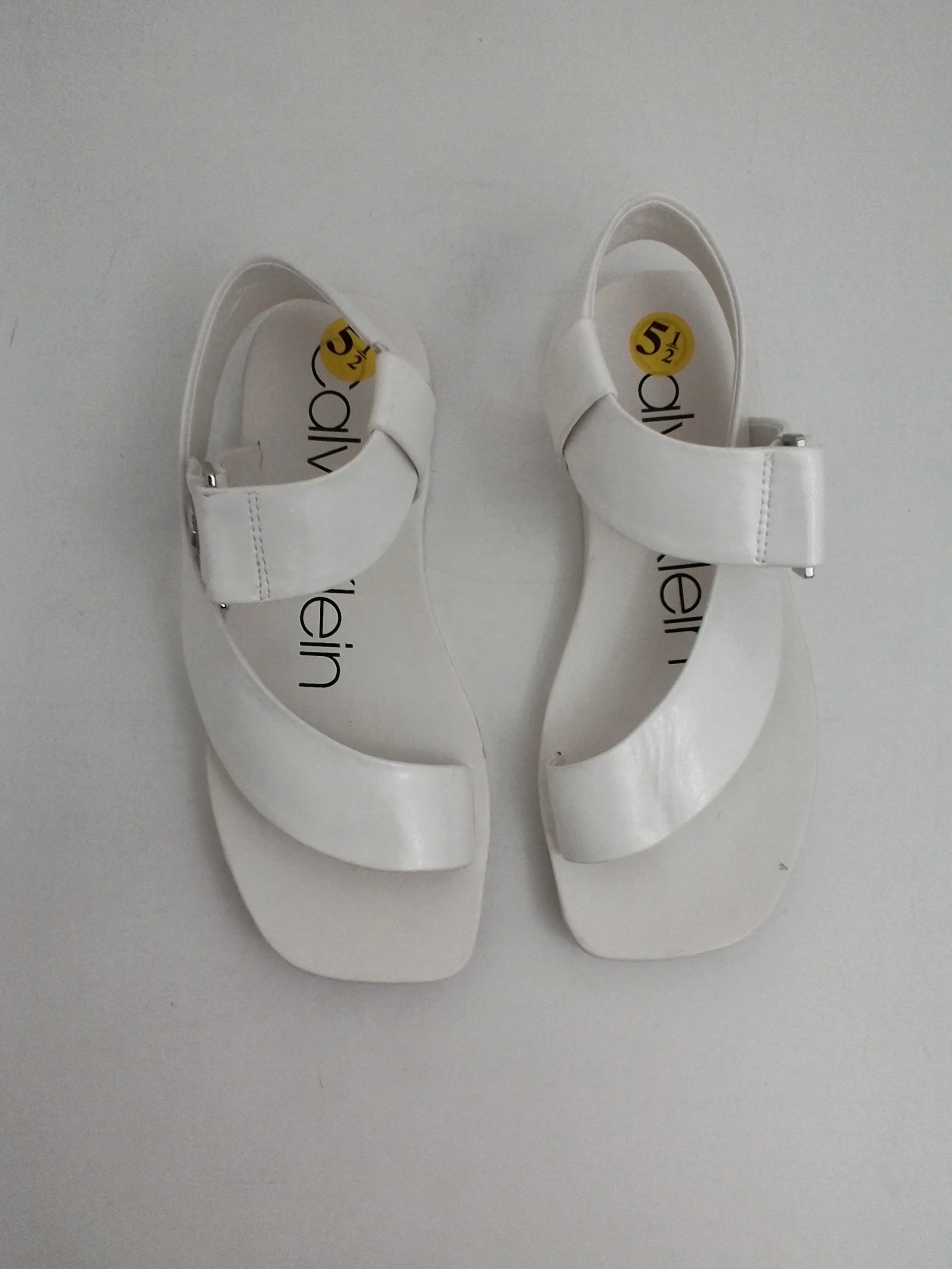 Calvin Klein Women's White Rikki Flat Sandal Size 5.5