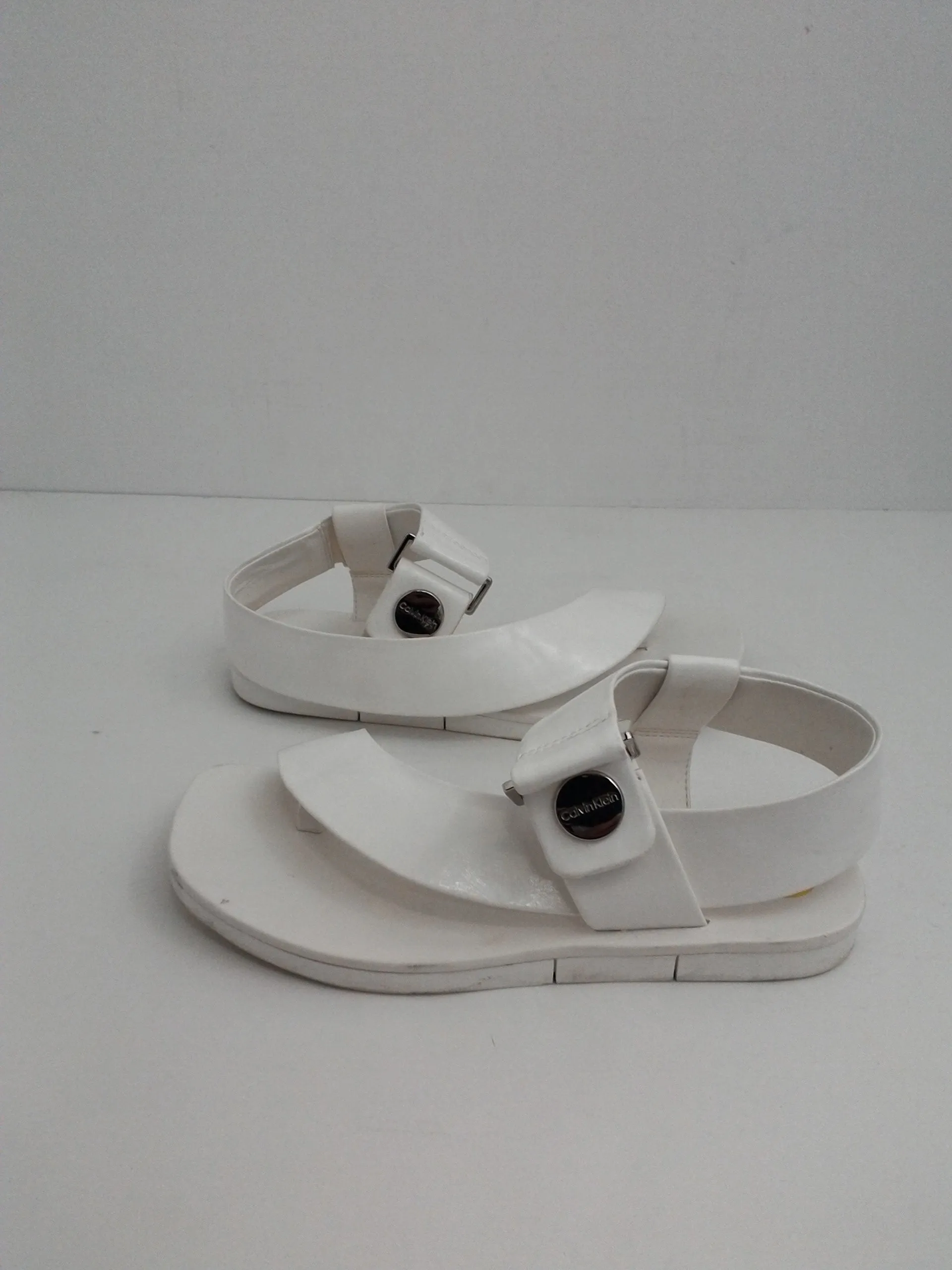 Calvin Klein Women's White Rikki Flat Sandal Size 5.5