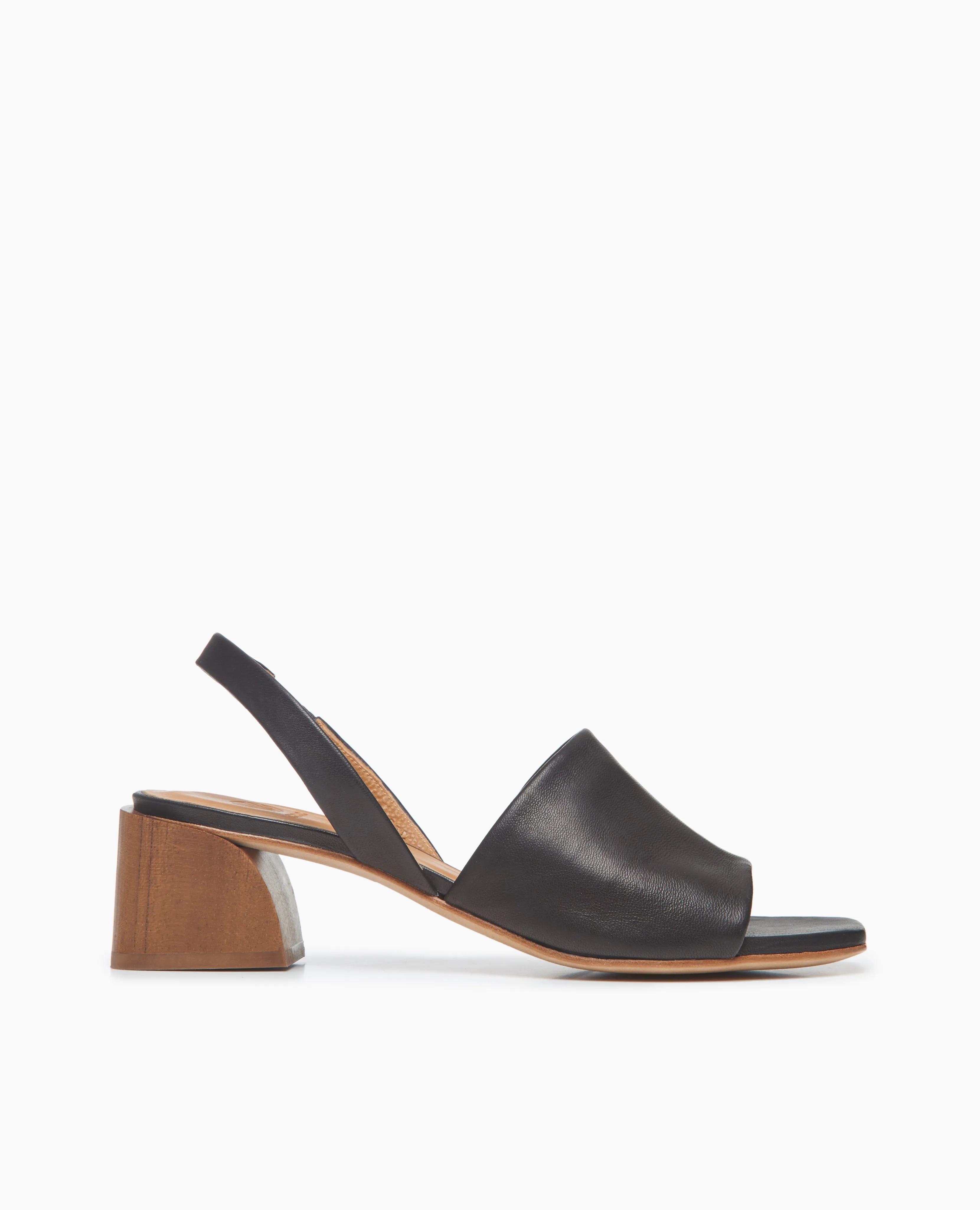 Okolo Sandal